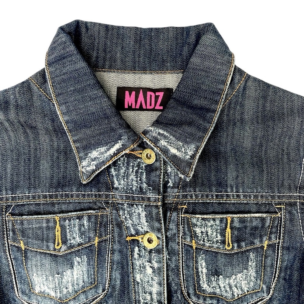 Custom Boho Chic Denim Jacket – Lion Velvet Back Detail, XS/S Form Fitting - Picture 11 of 17